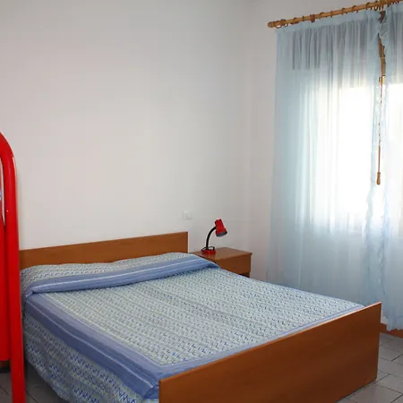 Nodari アパート リニャーノ・サッビアドーロ