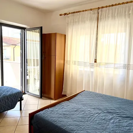 Nodari Apartament