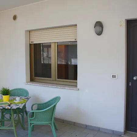 Nodari Apartment *